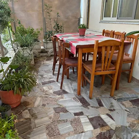 Vasip Apartment Golem (Tirana)